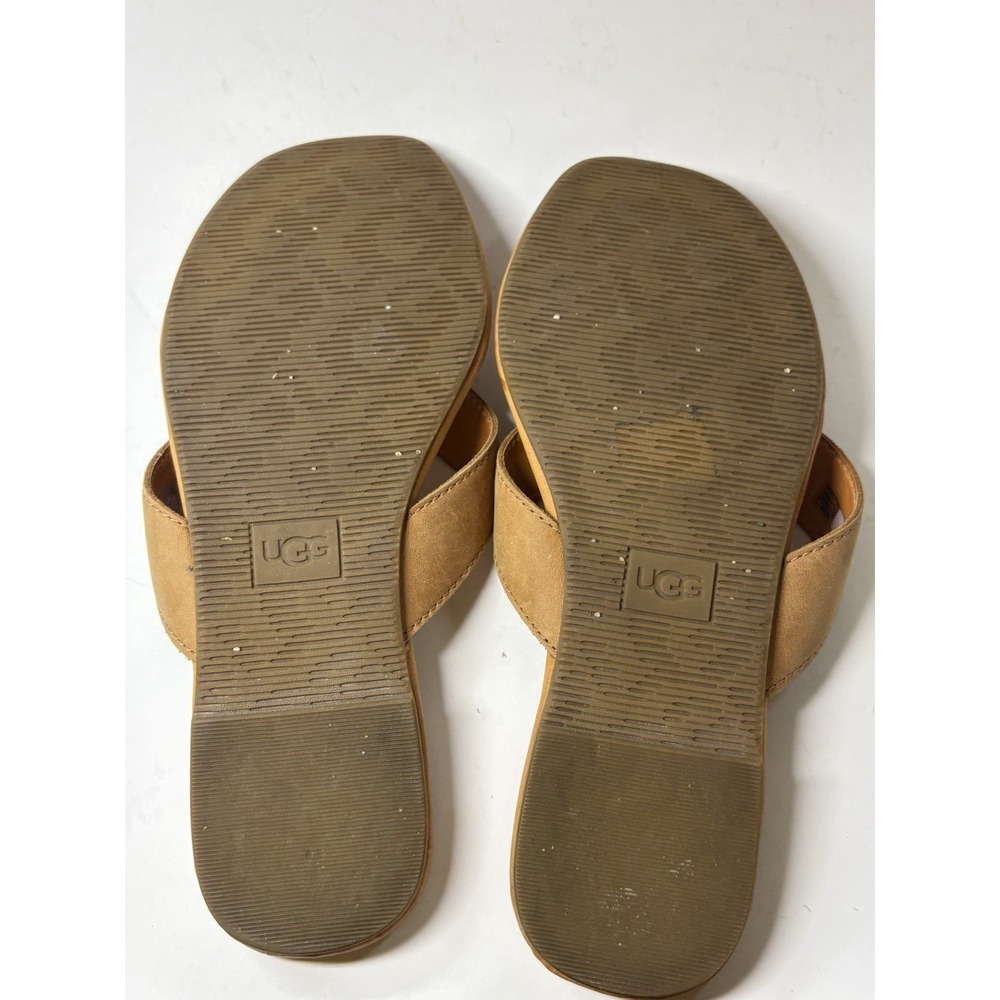 Ugg Tuolumme Sandal Tan Leather Flip-Flop Women 7 FD1121K Travel - Picture 6 of 6